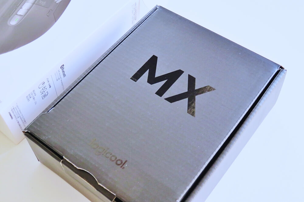 MX MASTER 3のパッケージ