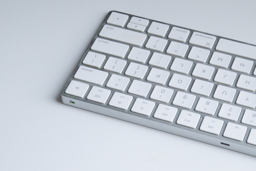 Magic Keyboardは充電式のキーボード